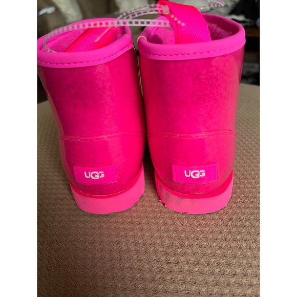 UGG Women's Classic Clear Mini Winter Boots -‎ NWOT - Size 6 - Picture 5 of 7
